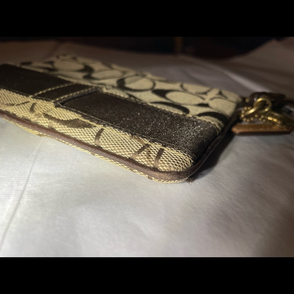 Coach’s Signature C Pattern Jacquard Canvas Wrist… - image 5